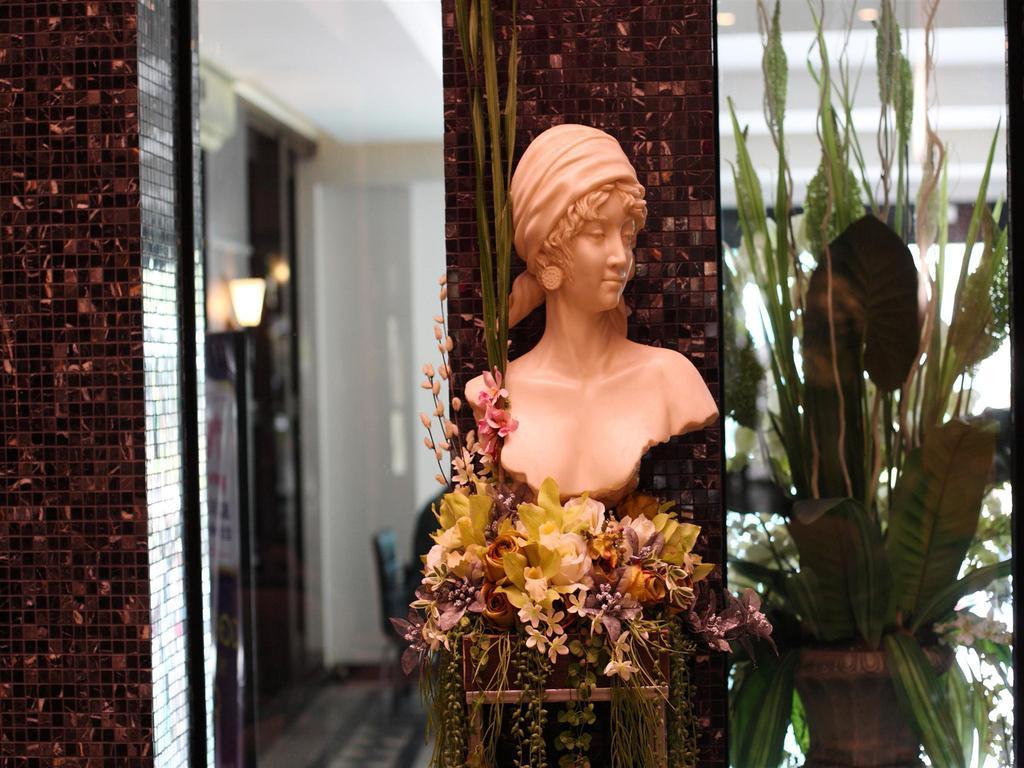 Kiss Gardenhome Chic Hotel Hat Yai Ngoại thất bức ảnh