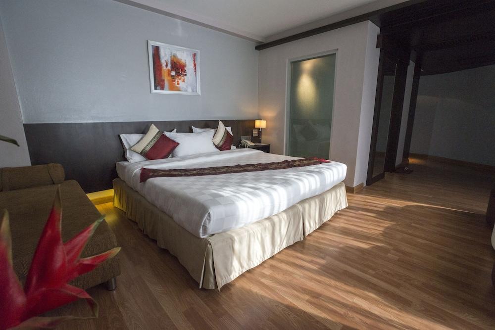 Kiss Gardenhome Chic Hotel Hat Yai Ngoại thất bức ảnh