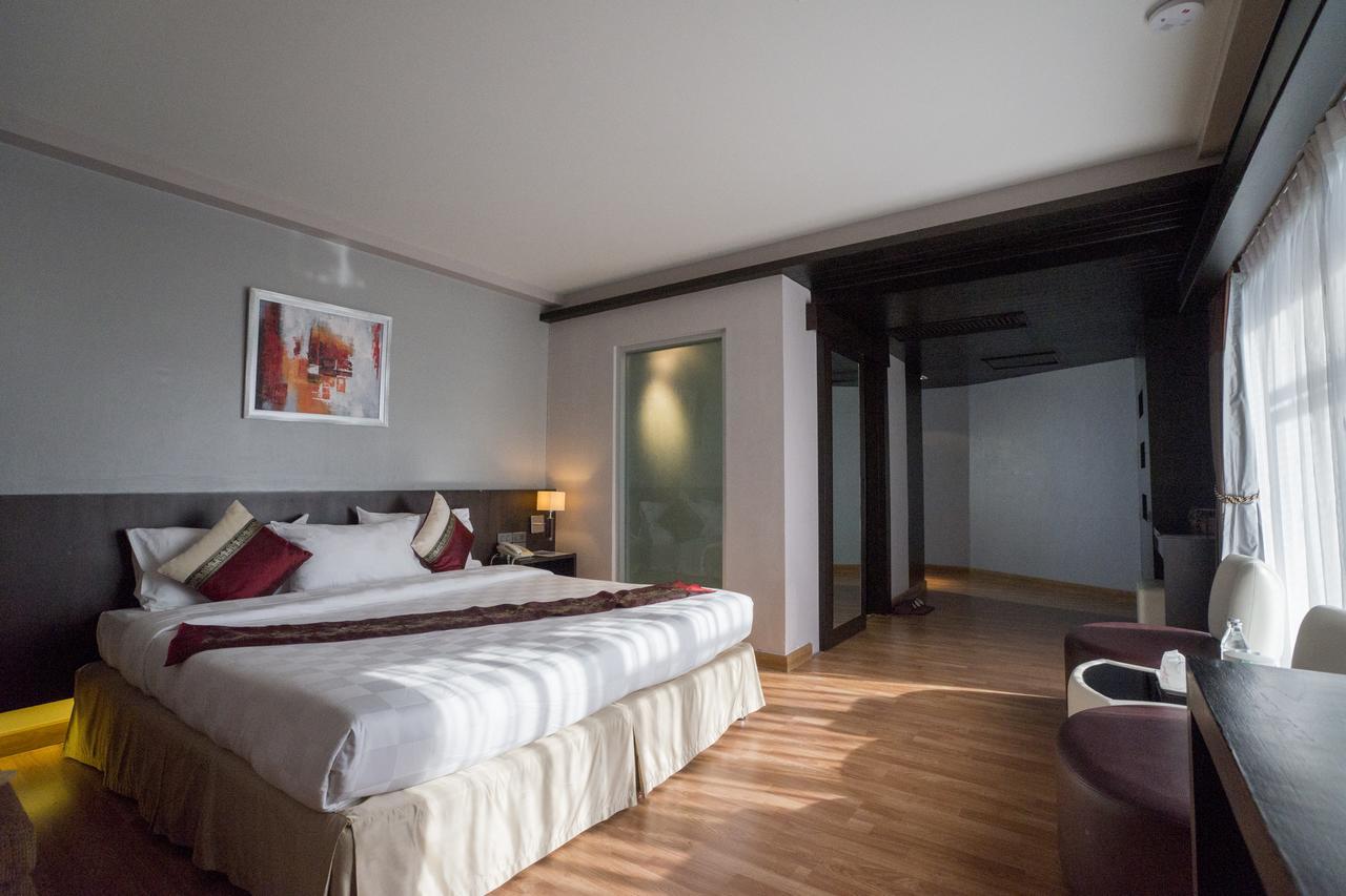 Kiss Gardenhome Chic Hotel Hat Yai Ngoại thất bức ảnh