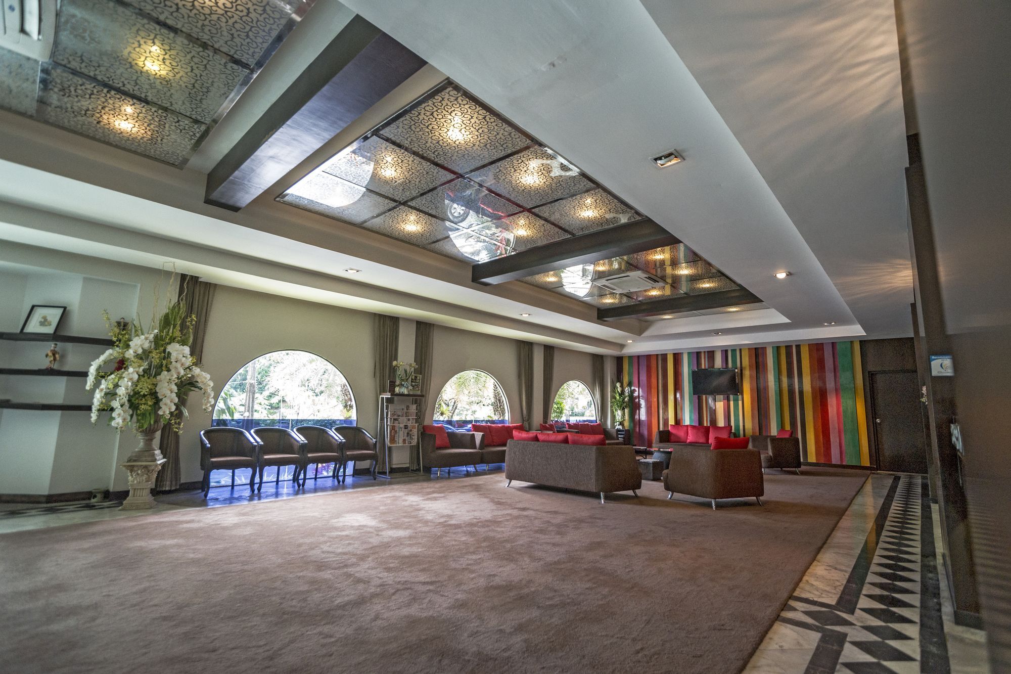 Kiss Gardenhome Chic Hotel Hat Yai Ngoại thất bức ảnh